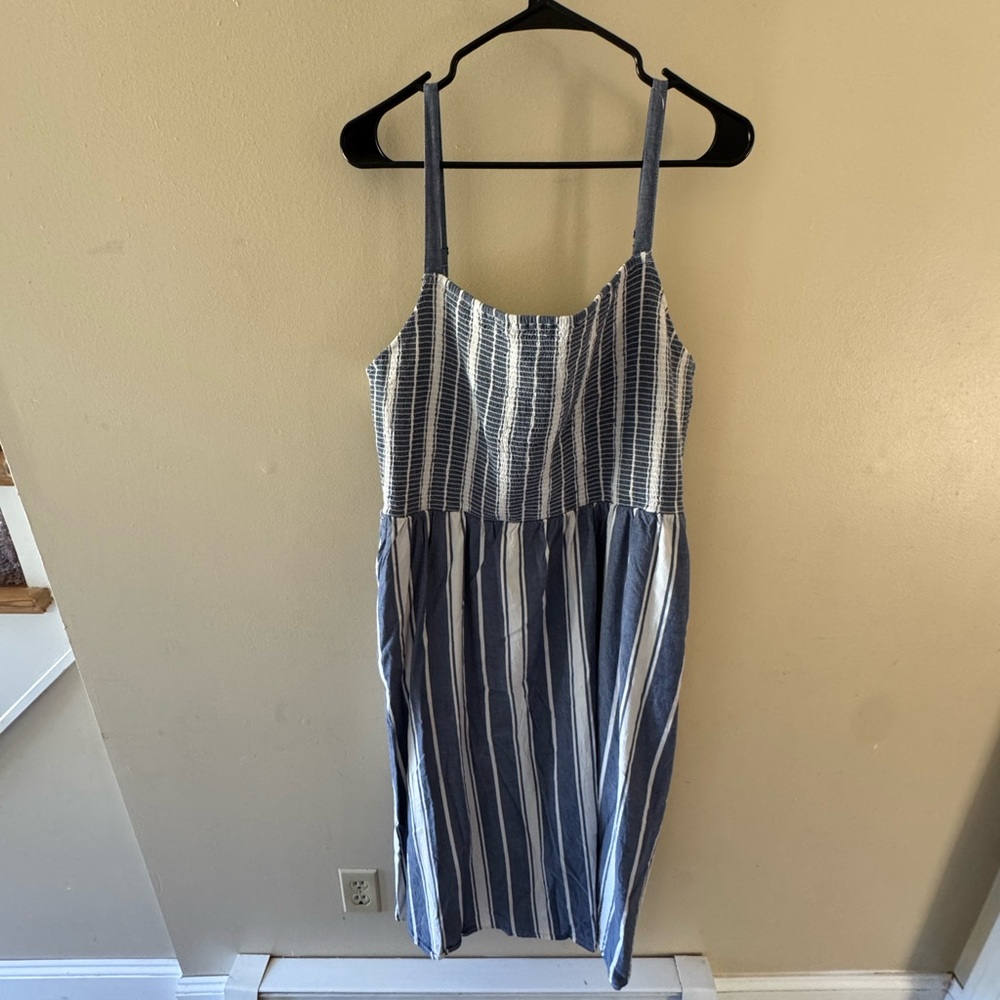 Old Navy Navy and White Plaid Cami